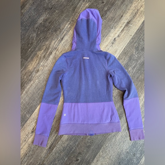 Lululemon Scuba - Picture 2 of 3